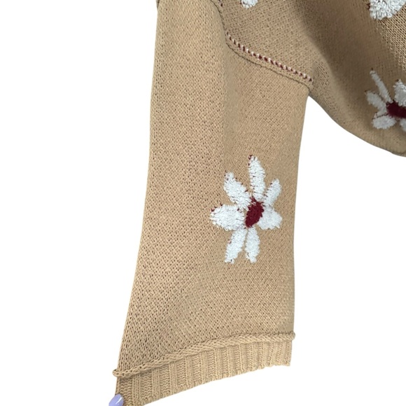 POL floral V neck wide sleeve sweater size Latge - Picture 4 of 7